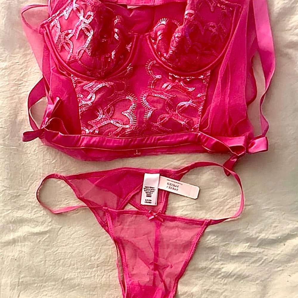 Victoria's Secret Pink Lace Lingerie Set NWT - Picture 5 of 7